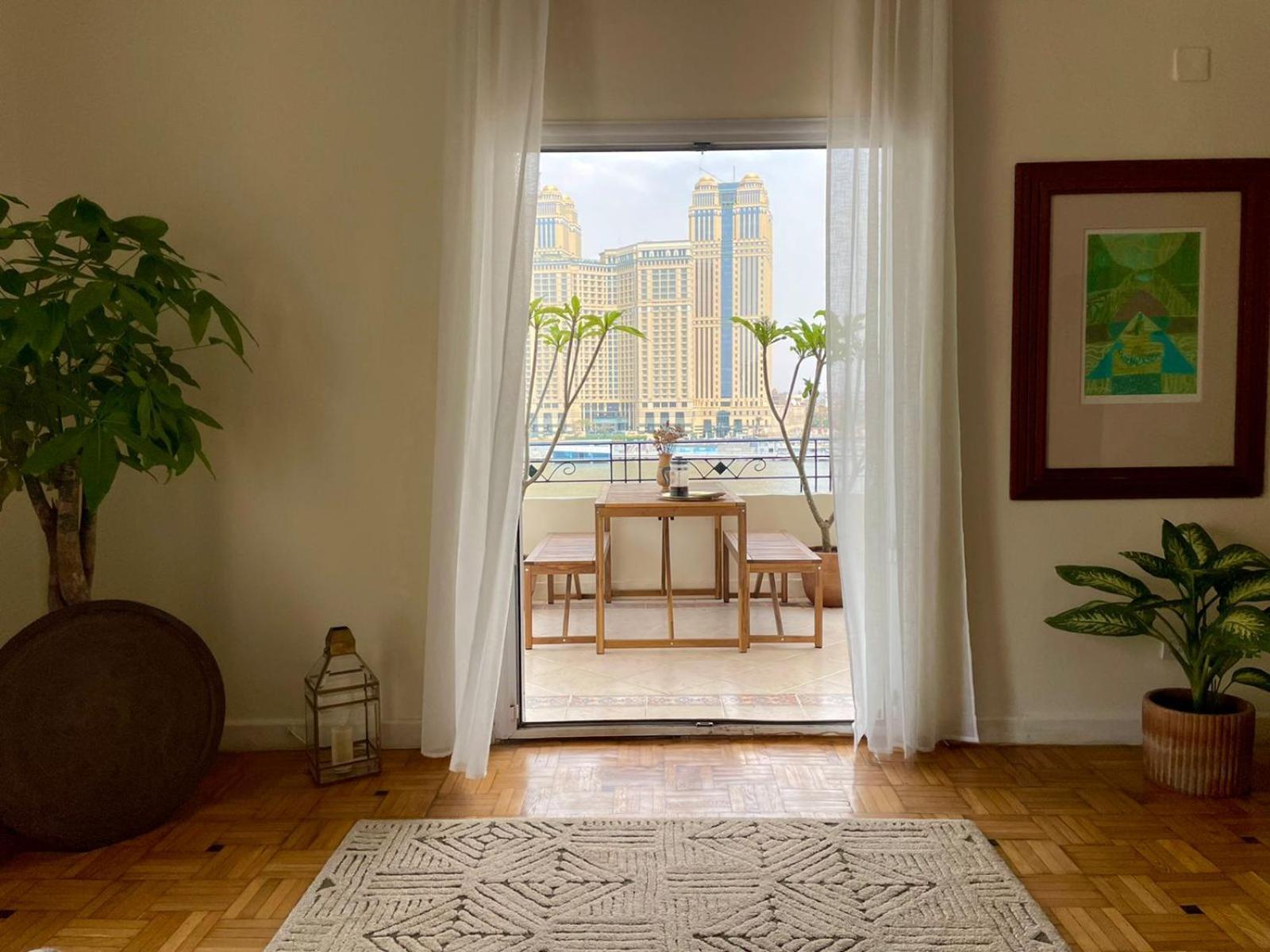 Luxury On The Nile - Zamalek Apartments 카이로 외부 사진