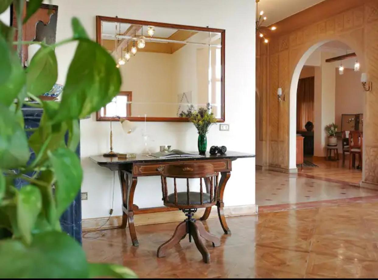 Luxury On The Nile - Zamalek Apartments 카이로 외부 사진